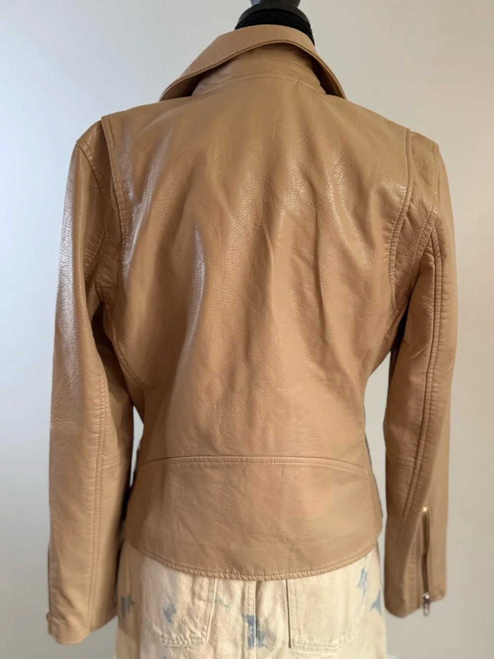 Blank NYC Tan Faux Leather Moto Jacket Women’s Medium Cropped Biker
